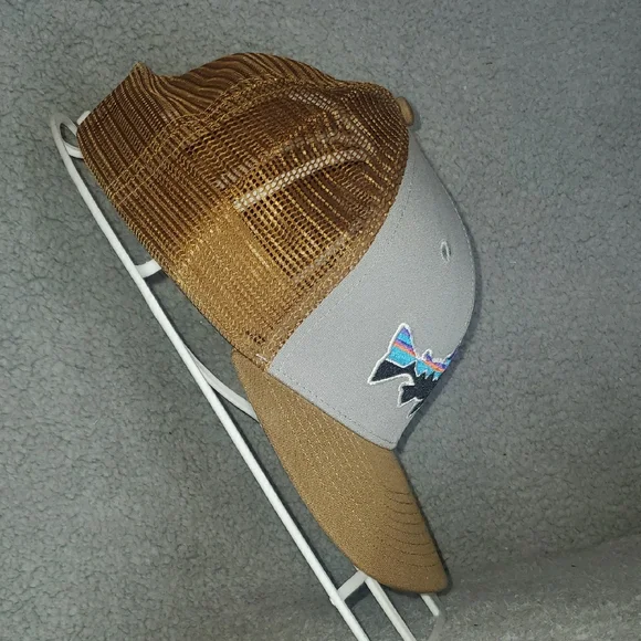 Patagonia Brown Mesh Trucker Hat - Picture 4 of 10